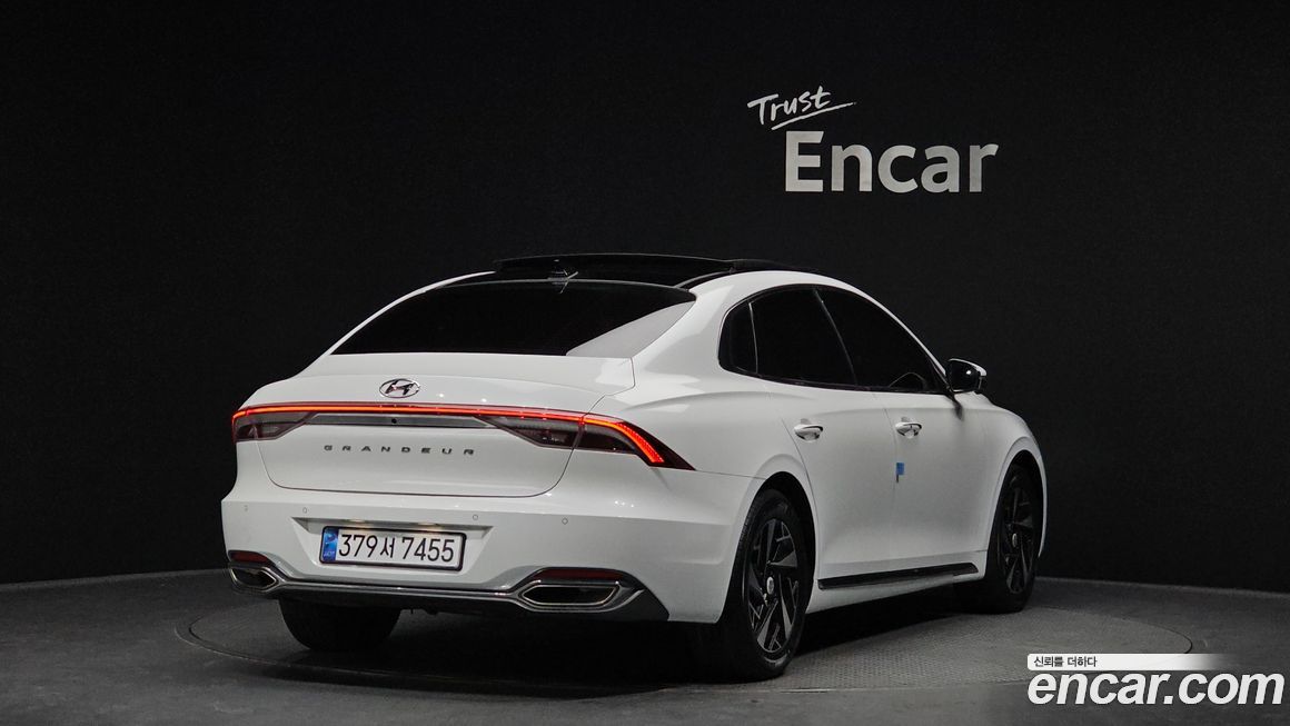 Hyundai Grandeur 2022