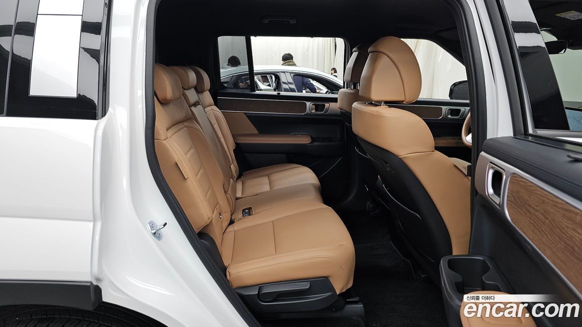 Hyundai Santafe 2025