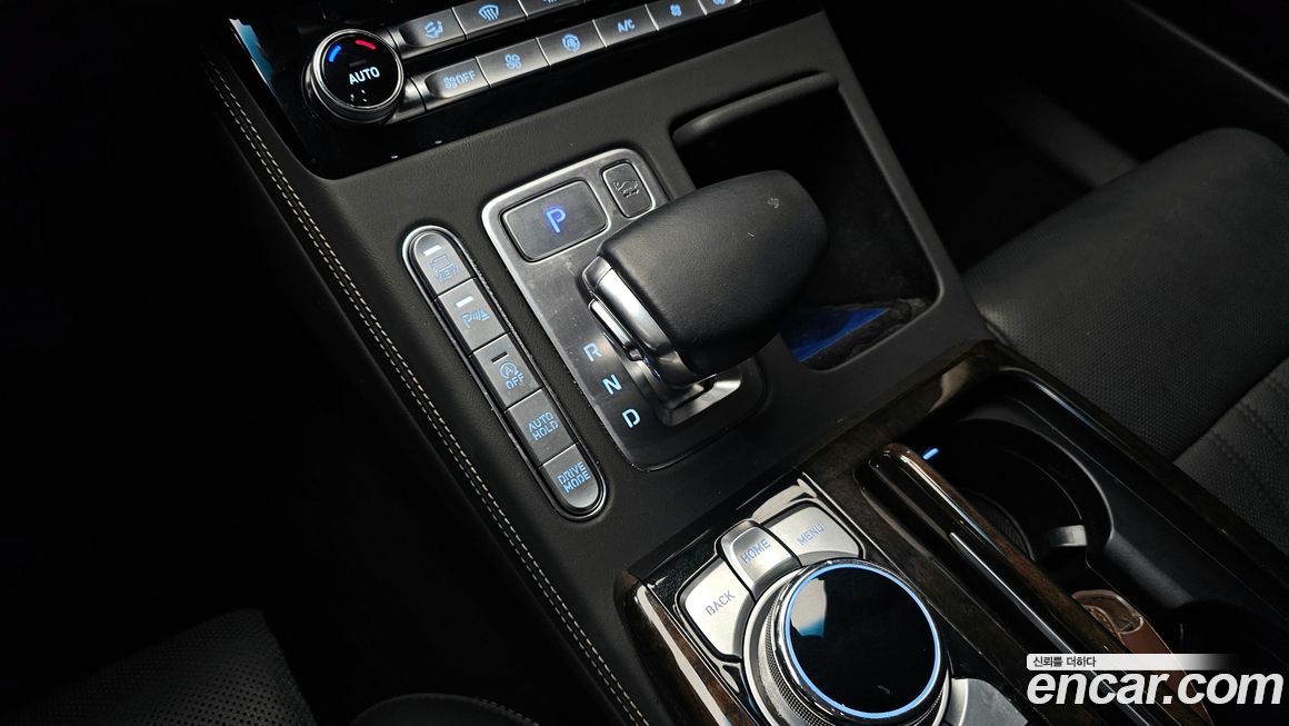 Genesis G90 2019