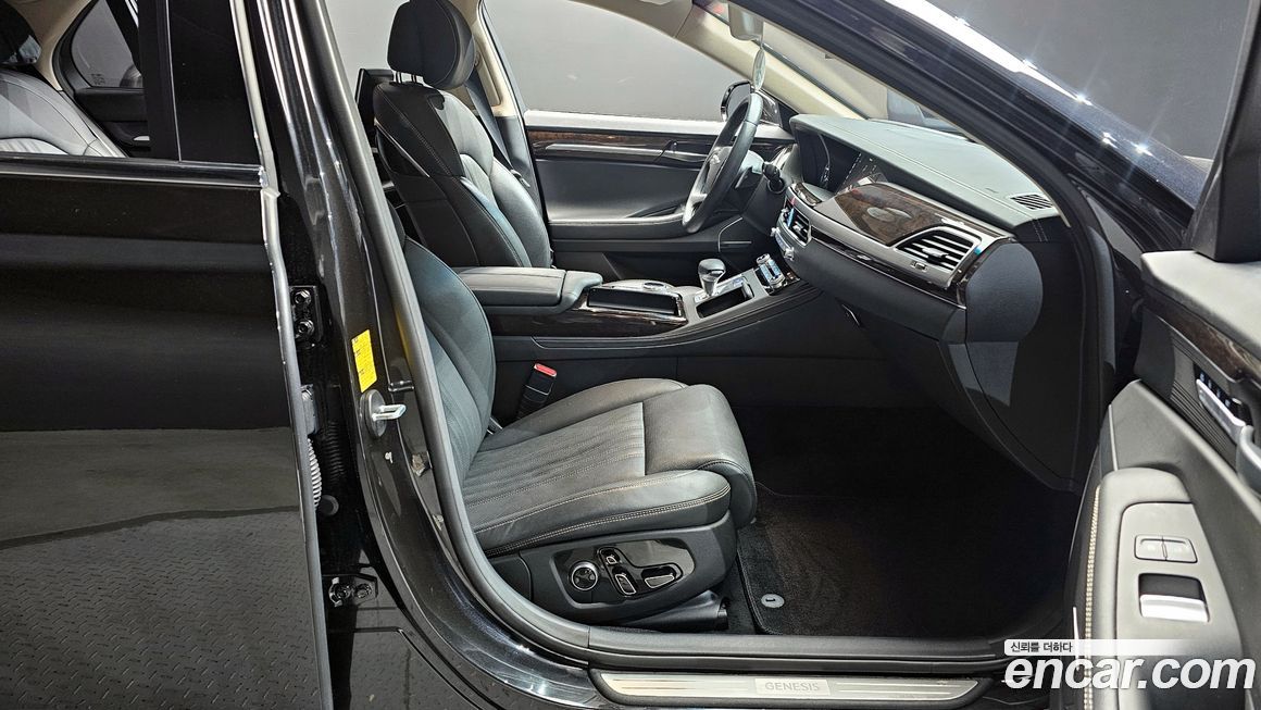 Genesis G90 2019