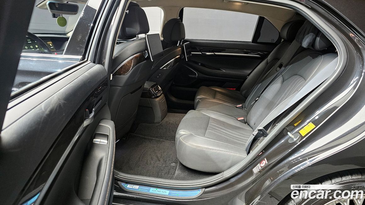 Genesis G90 2019
