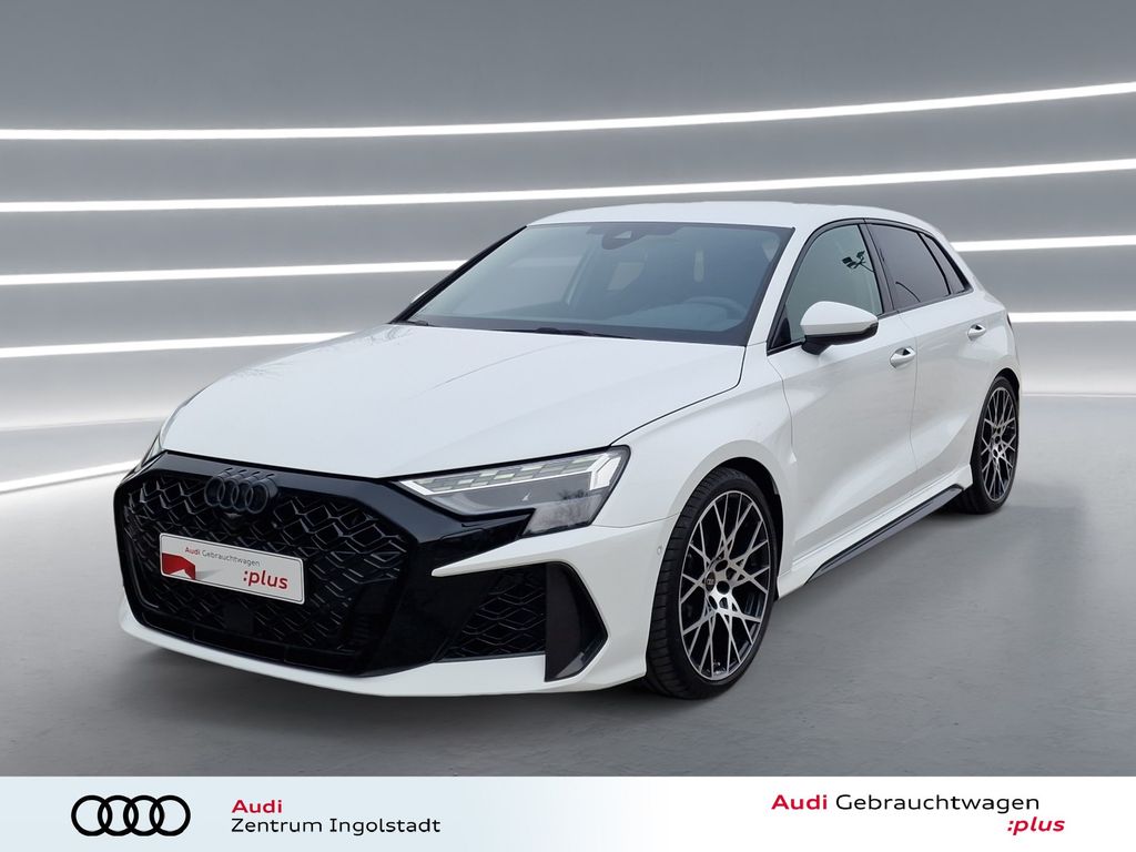Audi RS3 2025