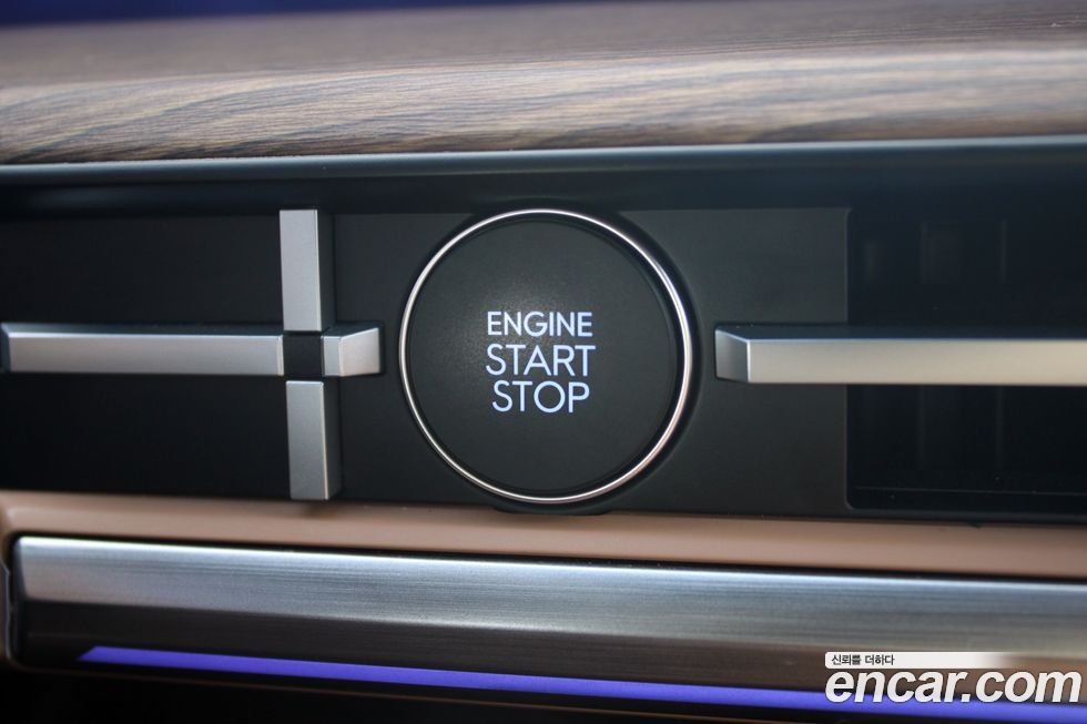 Hyundai Santafe 2025