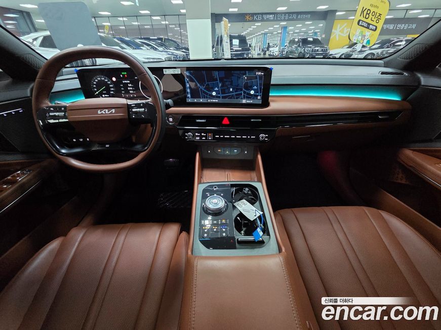 Kia K8 2025
