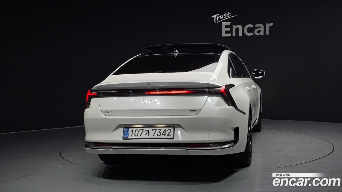 Kia K8 2025