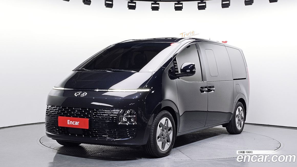 Hyundai Staria 2024