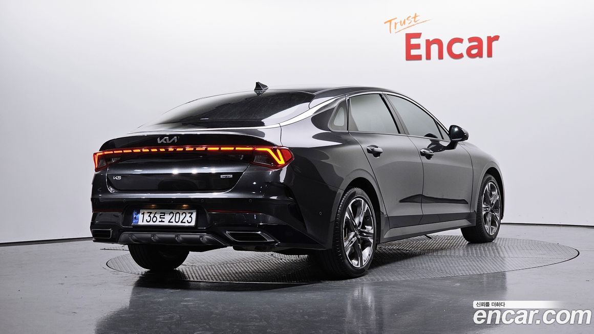 Kia K5 2023