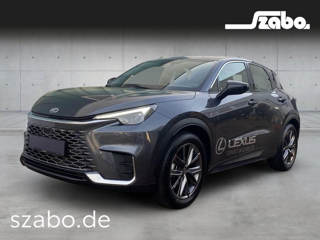 Lexus LBX 2025