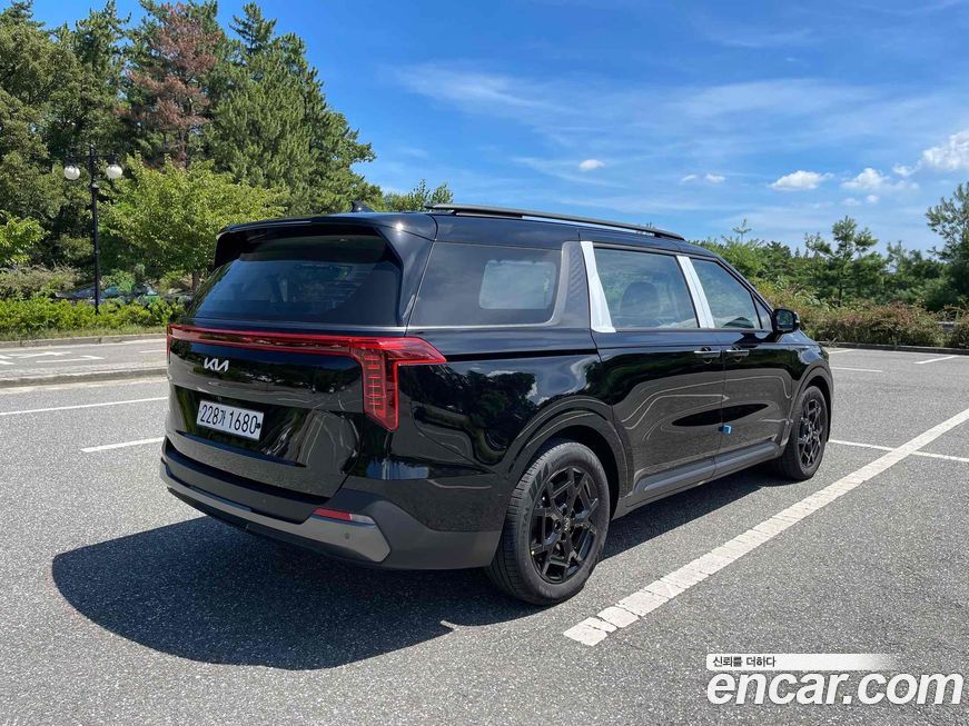 Kia Canival 2025