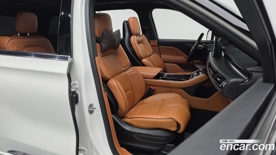 Lincoln Aviator 2023