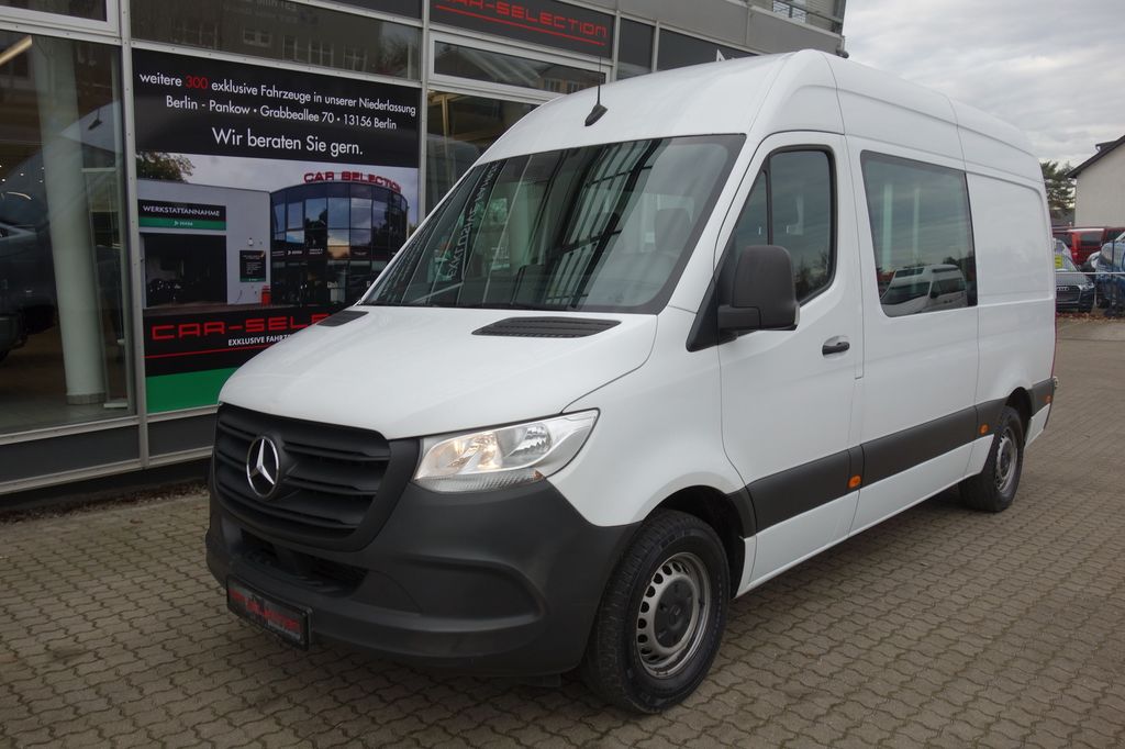Mercedes-Benz 2020