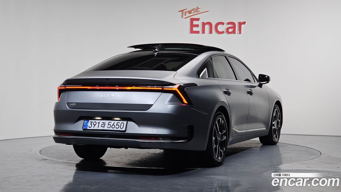 Kia K8 2025