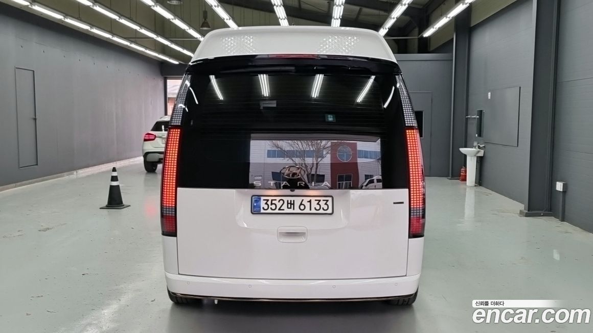Hyundai Staria 2024