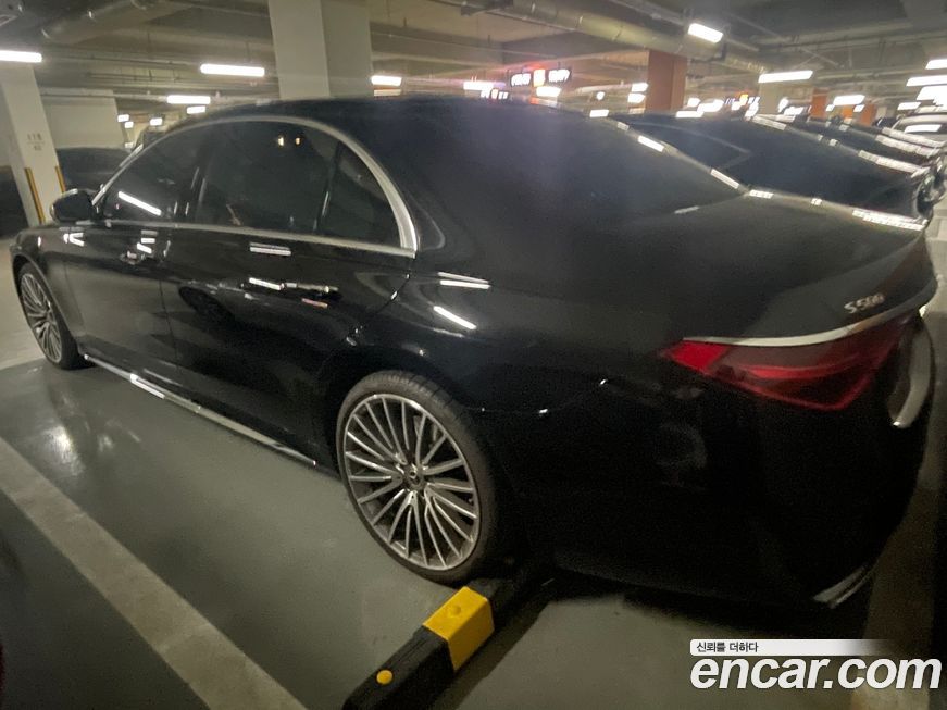 Mercedes-Benz S-Class 2023