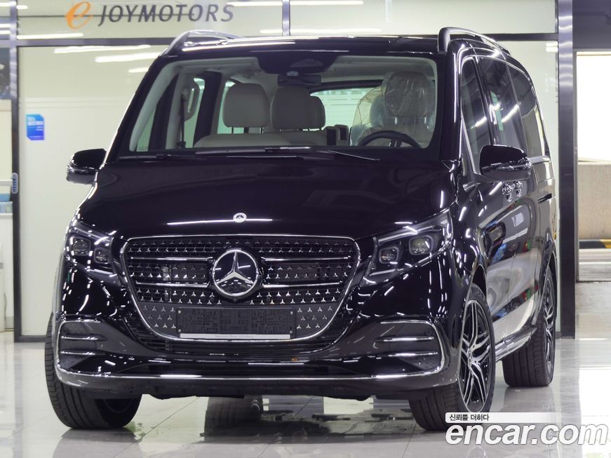 Mercedes-Benz V-Class 2025