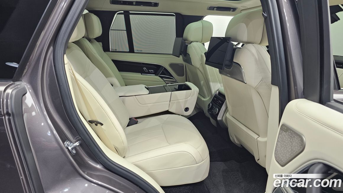 Land Rover Range Rover 2024