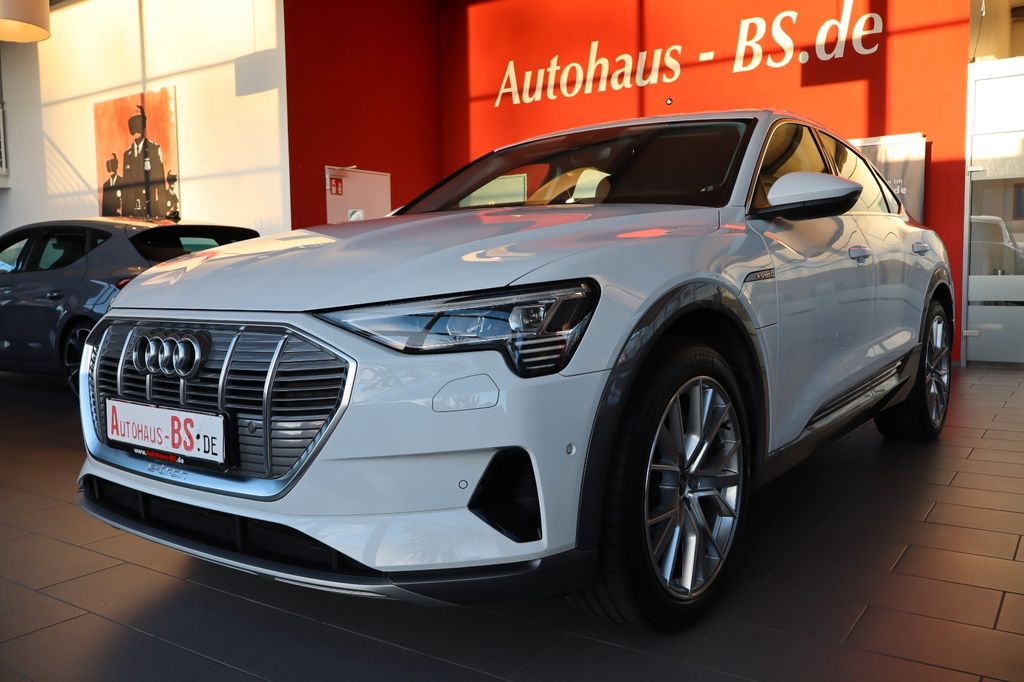 Audi e-tron 2023
