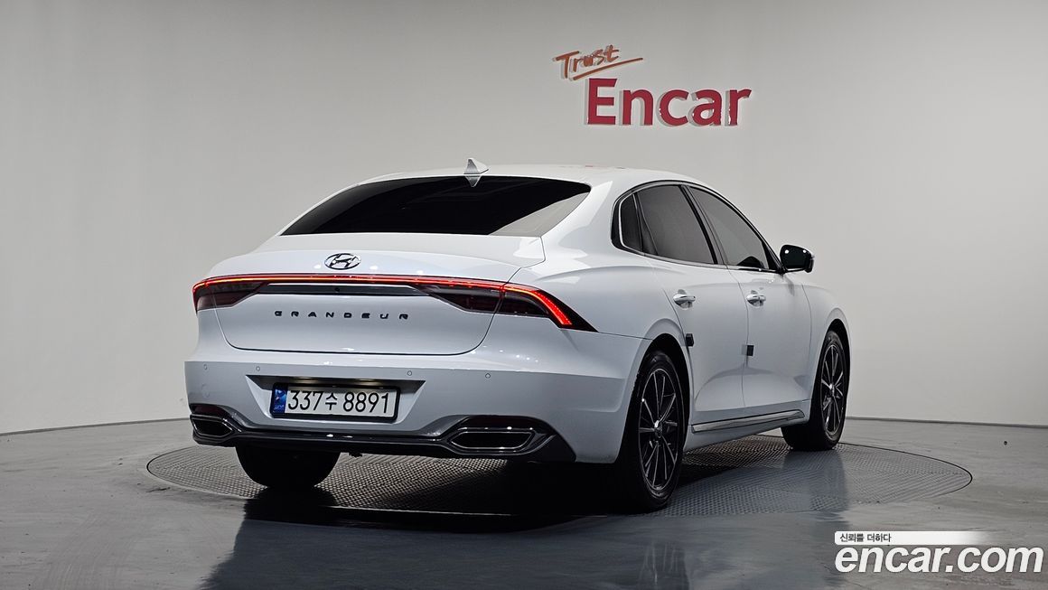 Hyundai Grandeur 2020