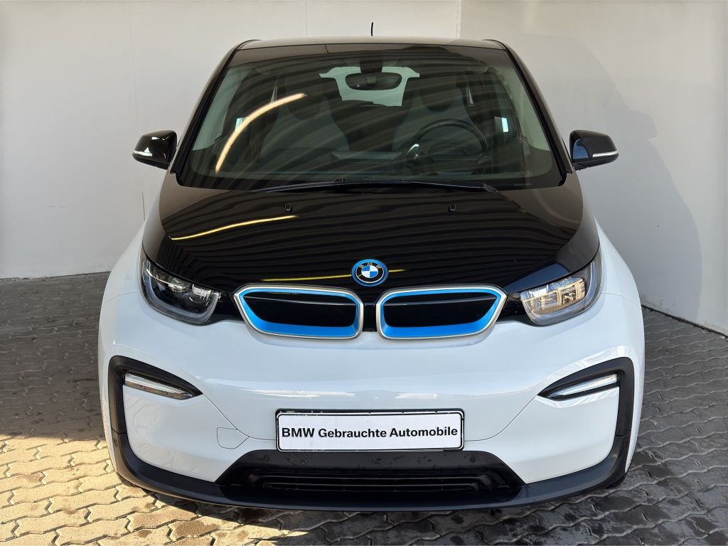 BMW 218 2021