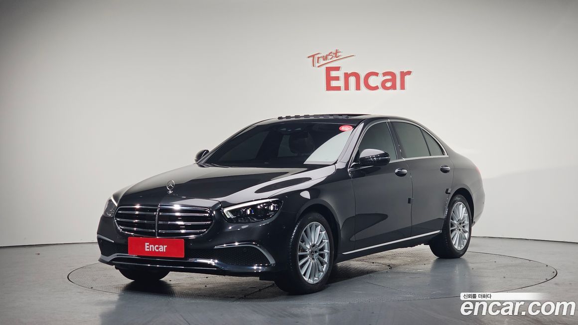 Mercedes-Benz E-Class 2021