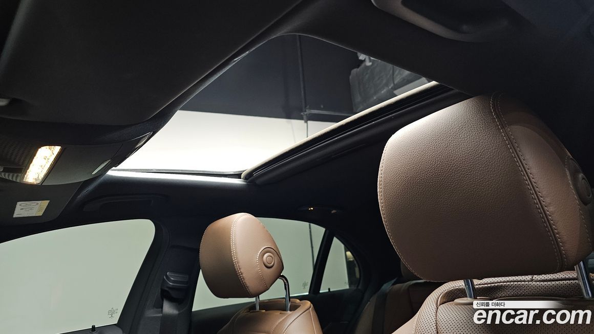 Mercedes-Benz E-Class 2021