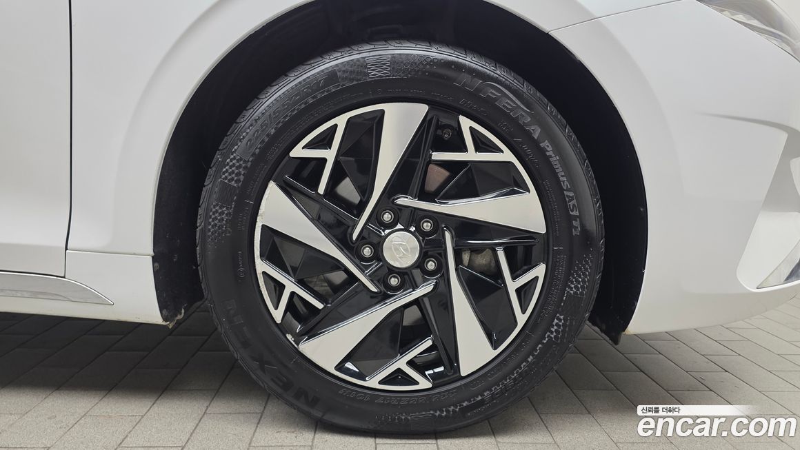 Hyundai Grandeur 2022