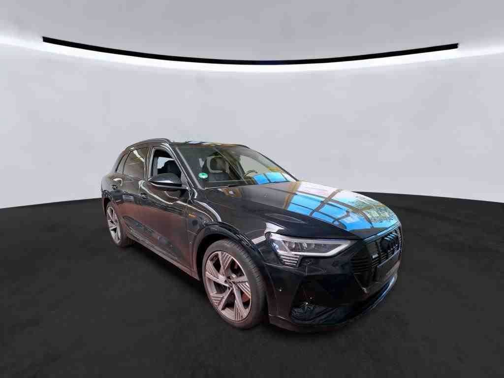 Audi e-tron 2022