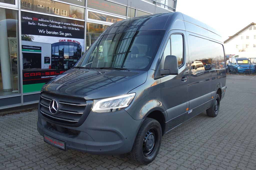 Mercedes-Benz 2023