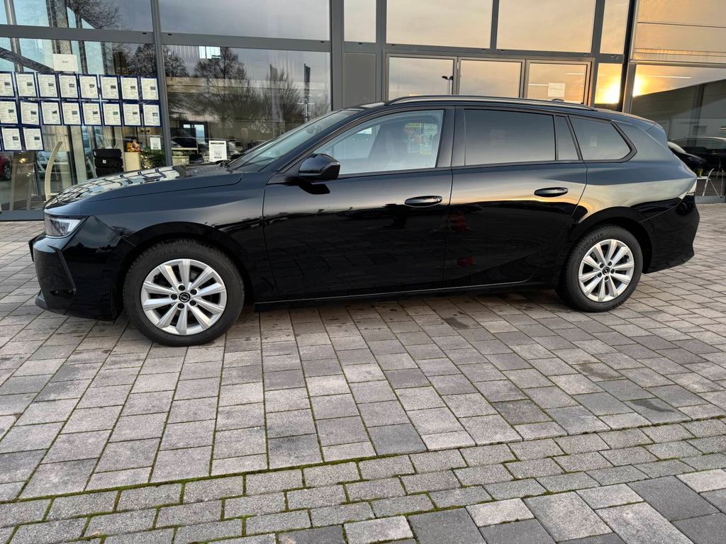 Opel Astra 2024