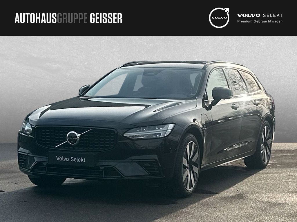 Volvo V90 2025