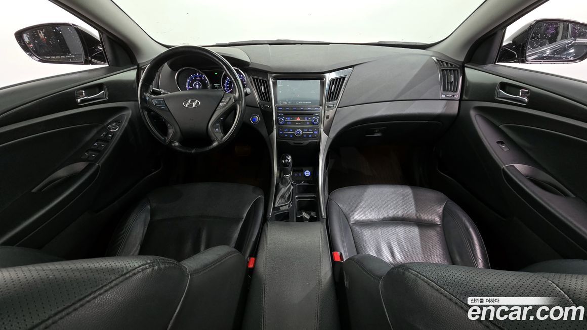 Hyundai Sonata 2013