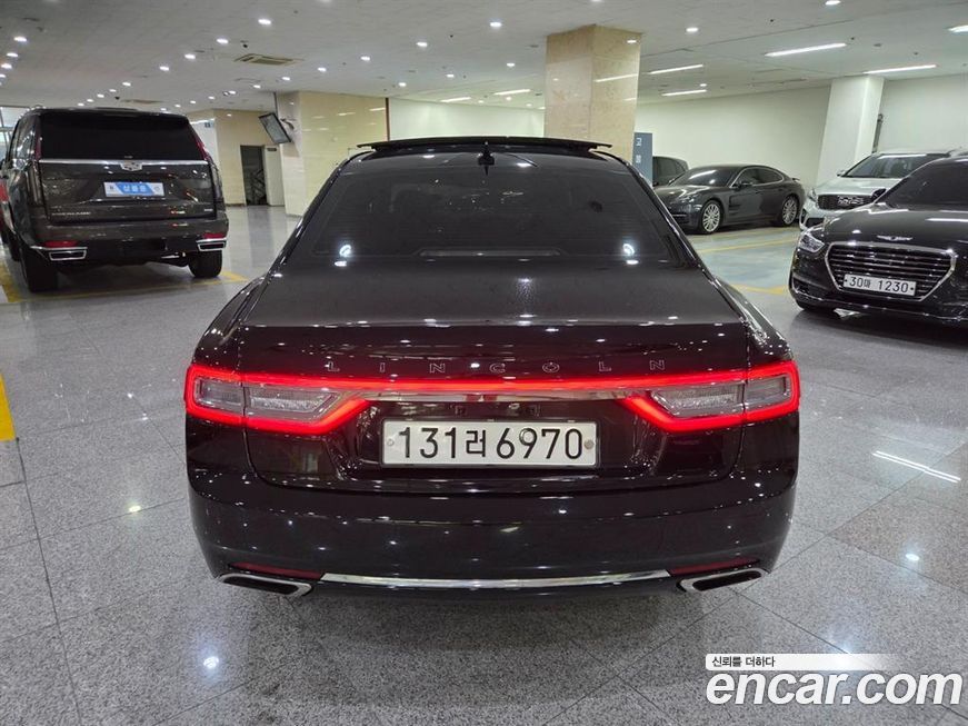 Lincoln Continental 2019