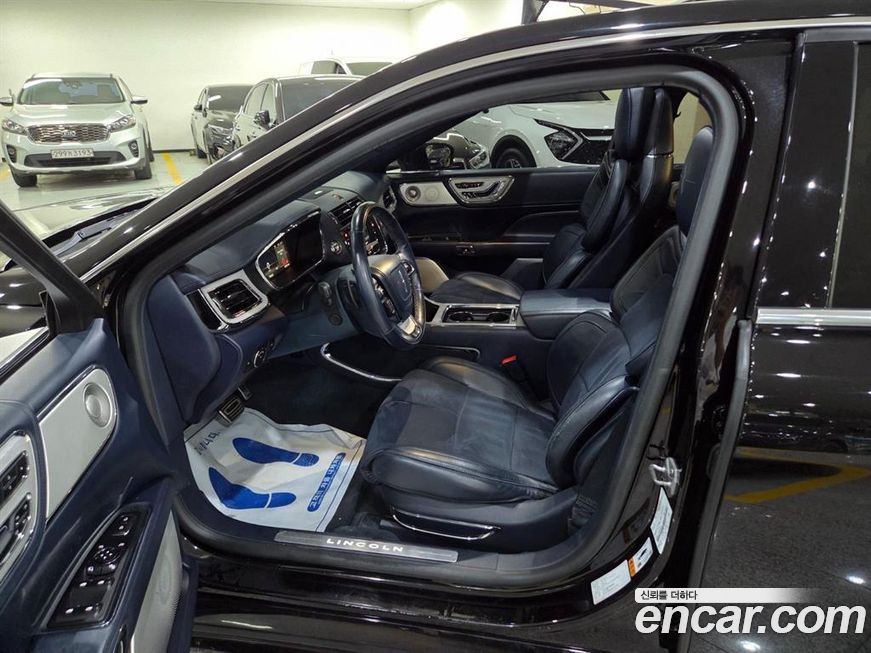 Lincoln Continental 2019