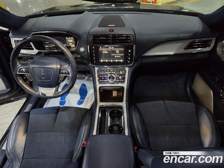 Lincoln Continental 2019