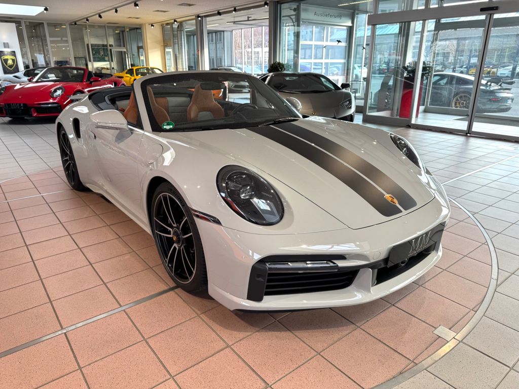 Porsche 992 2023
