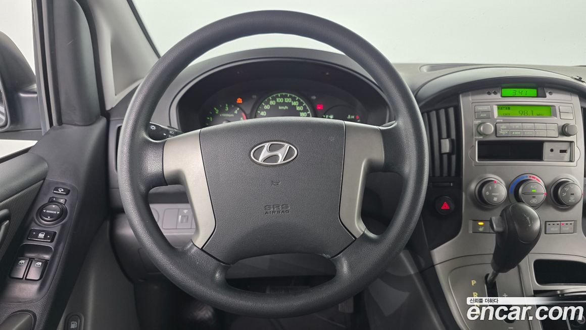 Hyundai Starex 2011