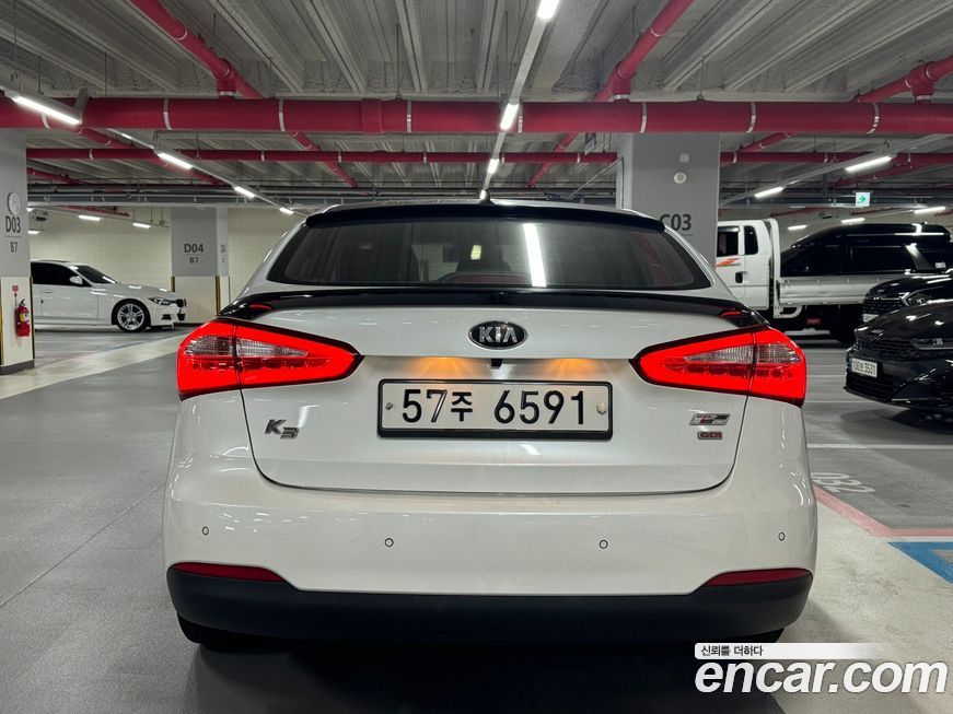 Kia K3 2013