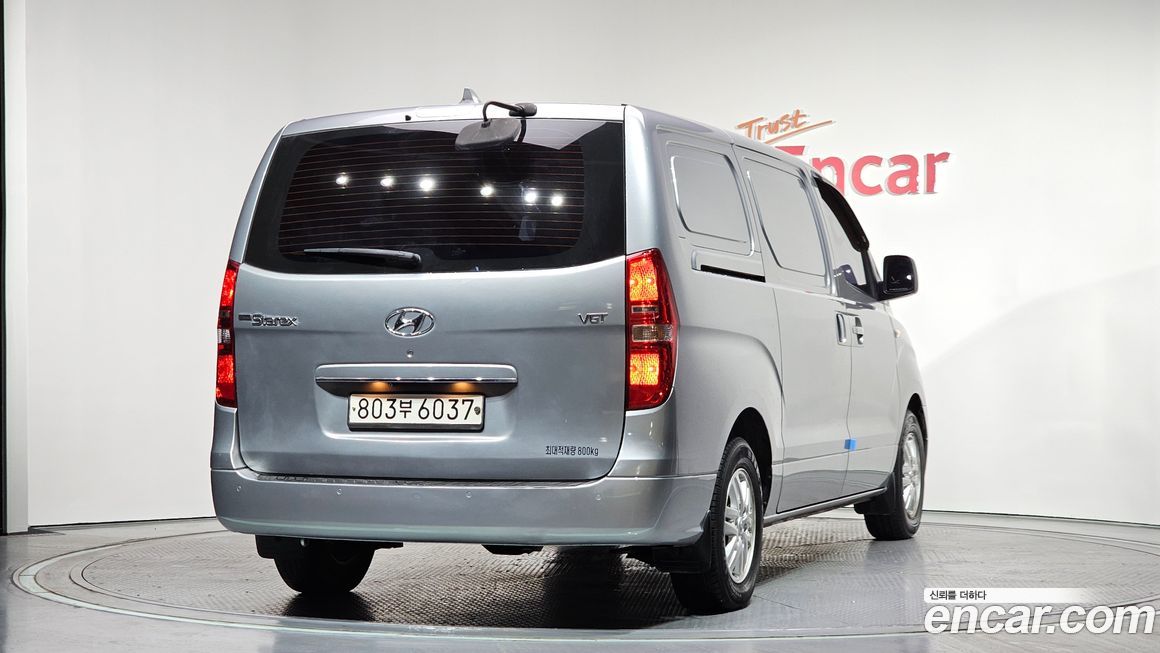 Hyundai Starex 2016