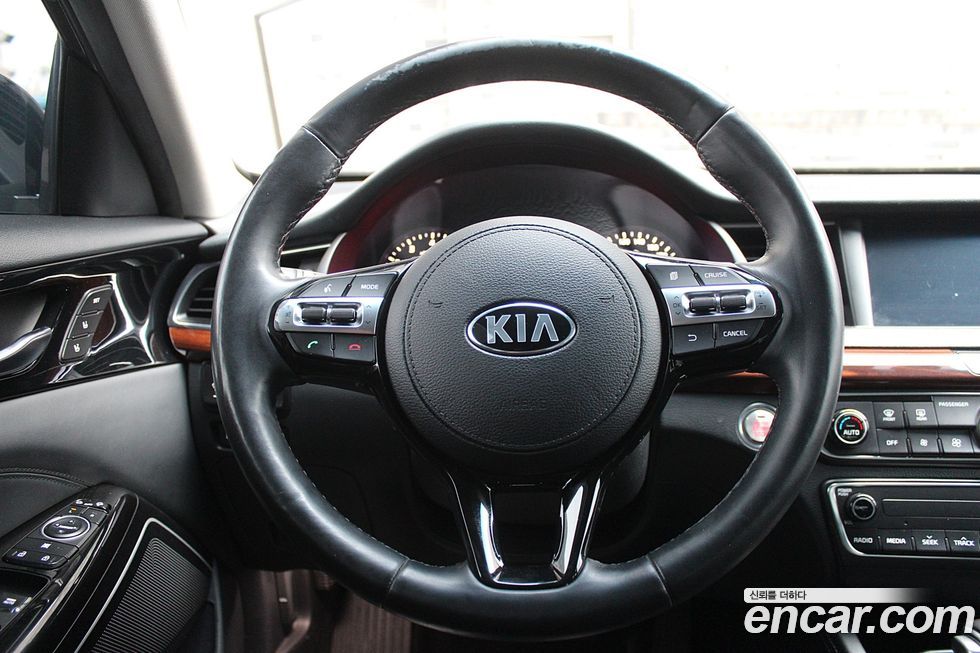 Kia K7 2017