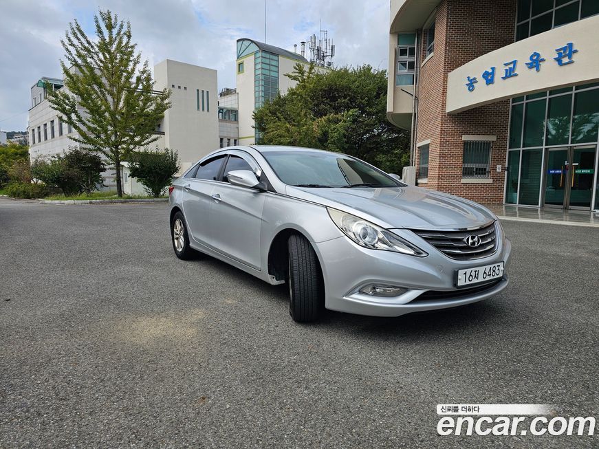 Hyundai Sonata 2012