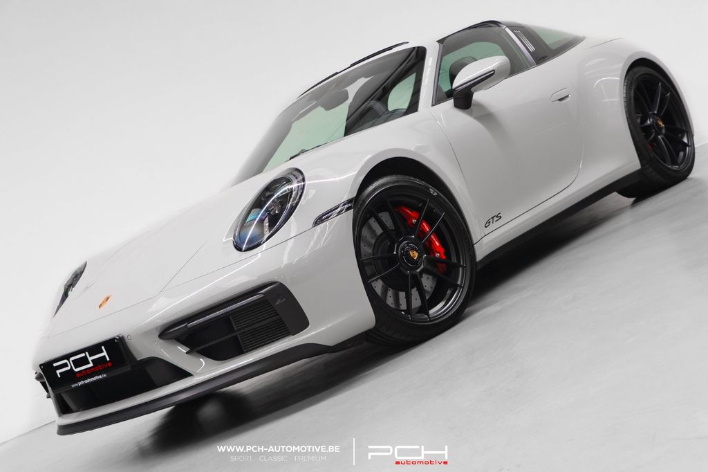 Porsche 992 2022