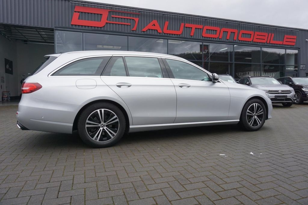 Mercedes-Benz E 300 2021