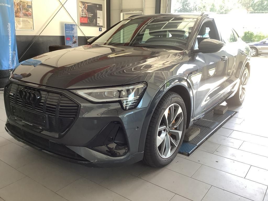 Audi e-tron 2022