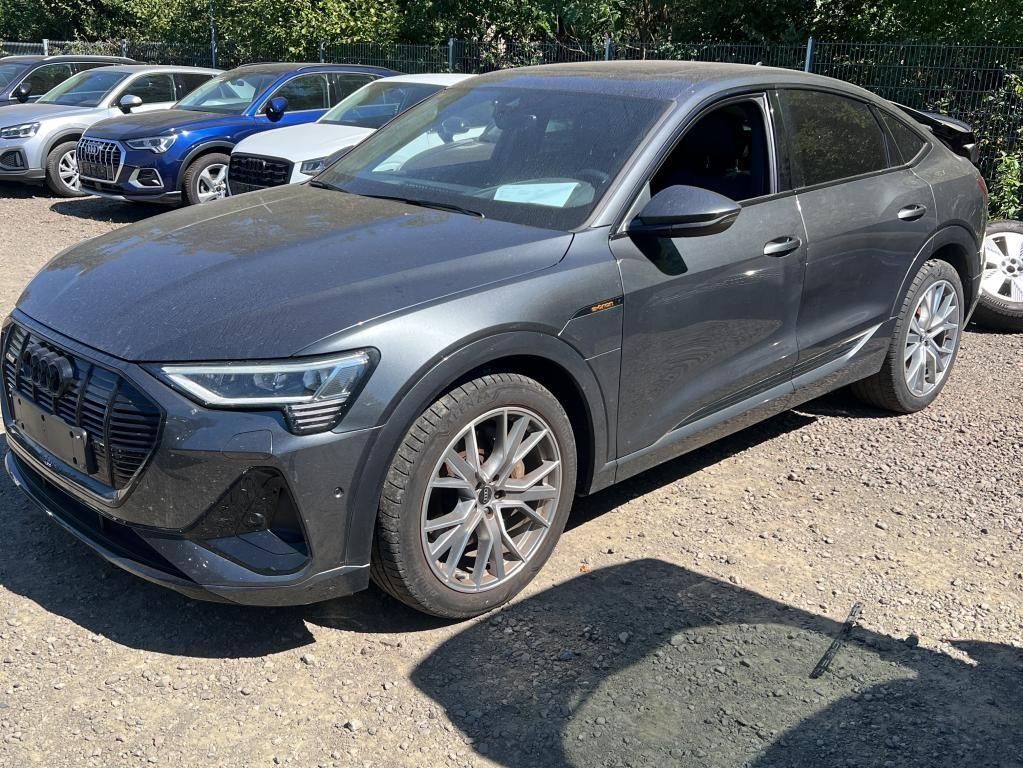Audi e-tron 2023