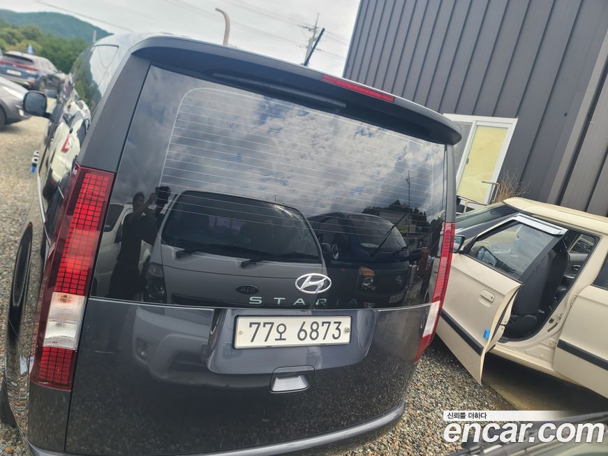 Hyundai Staria 2022