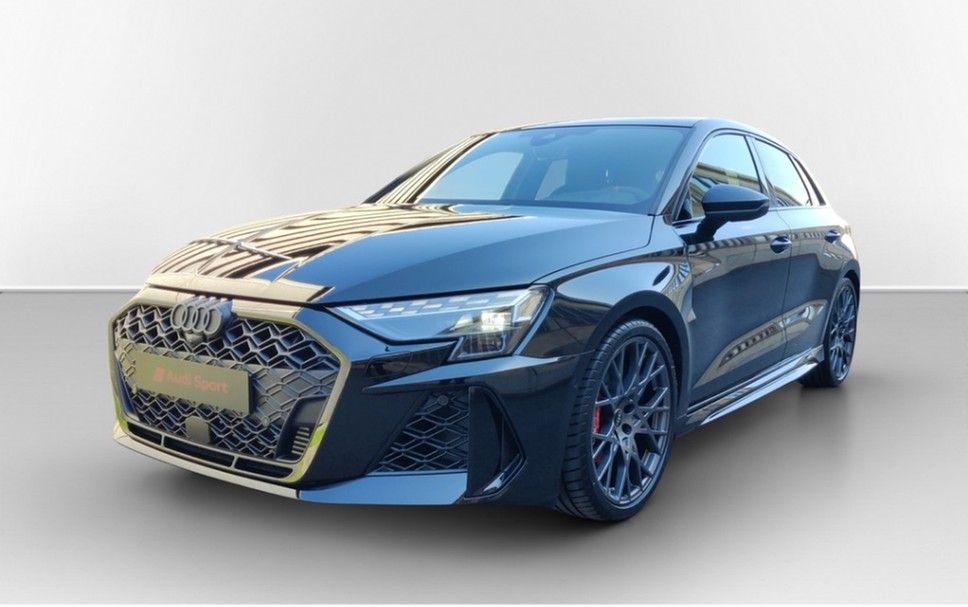 Audi RS3 2025