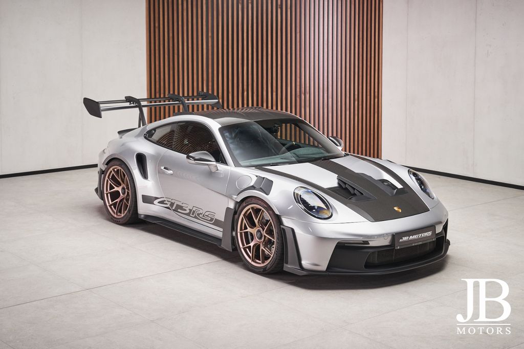 Porsche 992 2024