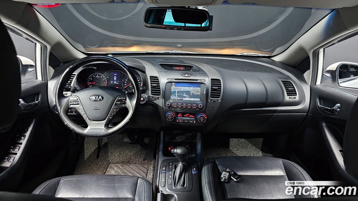 Kia K3 2013