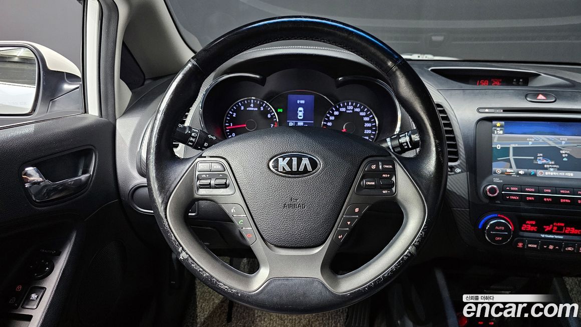 Kia K3 2013
