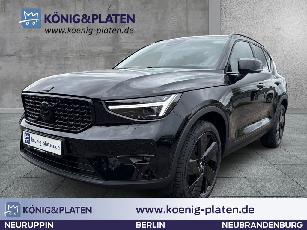 Volvo XC40 2025